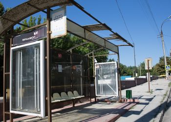 Советник от Партии “ШОР” потребовал проверить надежность остановок общественного транспорта в Кишиневе