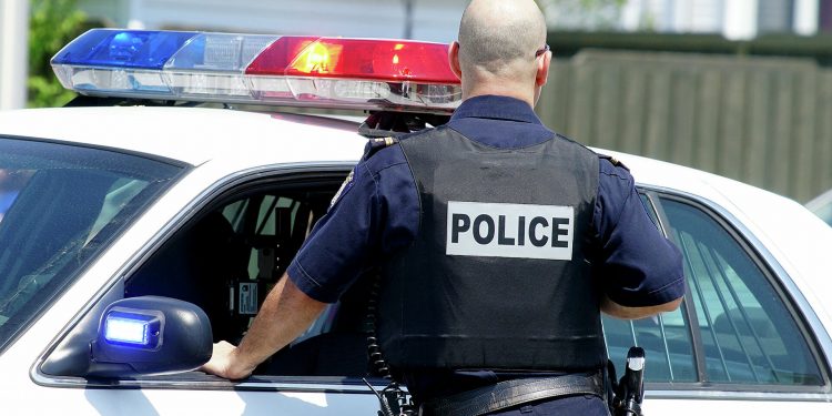 В США полицейские в больнице застрелили темнокожего мужчину