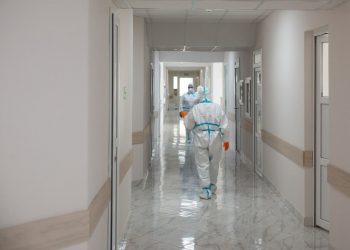 COVID-19: 21 de decese și 241 de cazuri noi