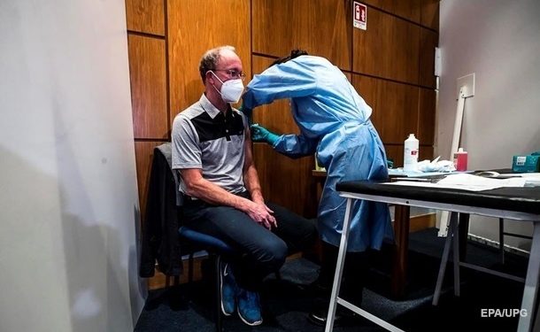 Bloomberg сравнил темпы вакцинации в богатых и бедных странах