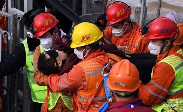 Авария на шахте в Китае: более 20 человек остались под землей
