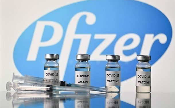 ЕС договаривается с Pfizer о поставках еще 1,8 млрд доз вакцин