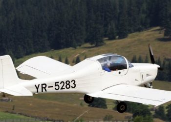 Un avion de mici dimensiuni s-a prăbușit la Vadul lui Vodă. La bord se aflau trei persoane