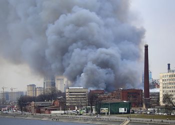 Гендиректор сгоревшей «Невской мануфактуры» арестован в Петербурге