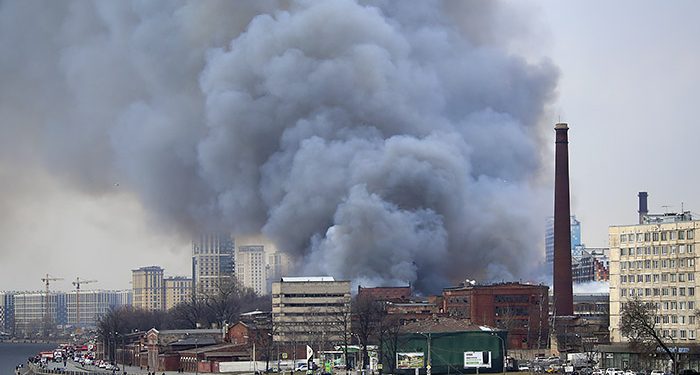 Гендиректор сгоревшей «Невской мануфактуры» арестован в Петербурге