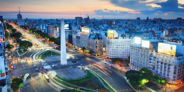 Nou lockdown în Argentina, pe fondul unui al doilea val al pandemiei de COVID-19