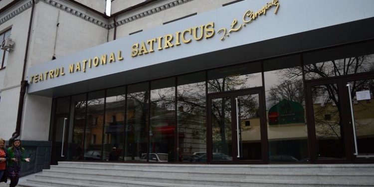 Cer redeschiderea teatrelor: În spatele ușilor închise, actorii pregătesc spectacole inedite pentru public | VIDEO