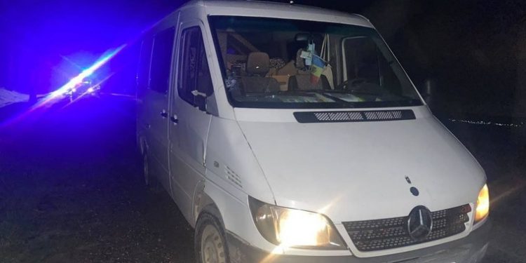 Tânără de 21 de ani, lovită mortal de un microbuz, sub ochii părinților săi, la Ungheni