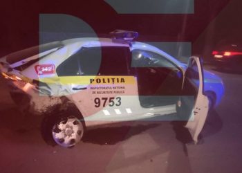 Carambol cu implicare unei mașini INSP, la Bălți. Un polițist accidentat de Skoda, altul strivit între două automobile | FOTO