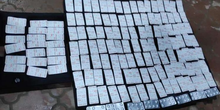 Transporta din Franța droguri de 1.000.000 de lei. Un bărbat, reținut în vama Leușeni | VIDEO