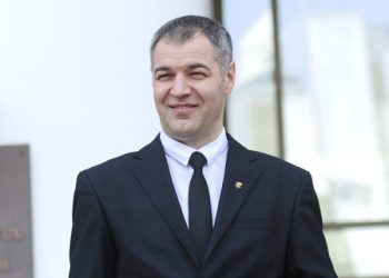 150 membri ai Partidului ”ȘOR” vor să-l dea în judecată pe deputatul neafiliat Octavian Țîcu | VIDEO