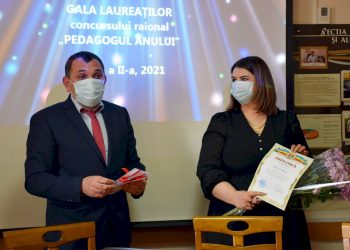 A fost desemnat ”Pedagogul anului 2021” în Orhei: Șase profesori au fost premiați | VIDEO