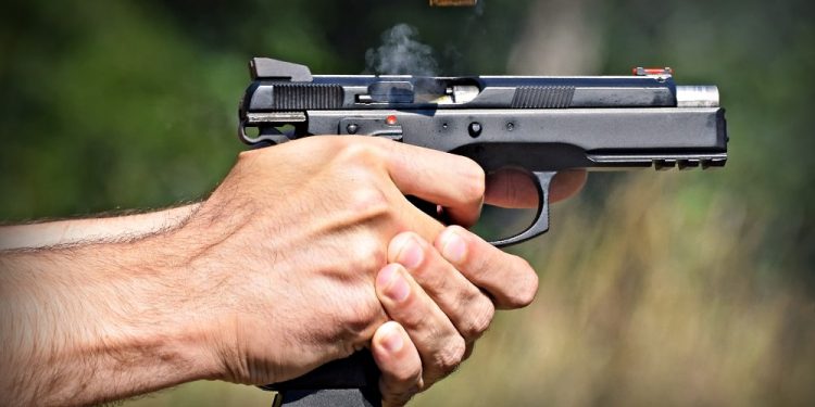 Неизвестные обстреляли автомобиль приднестровского пограничника