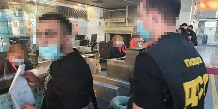 Из Украины выслали десятки «воров в законе»