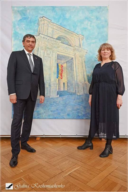 Вице-председатель парламента Владимир Витюк представил Государственный флаг в Северной столице России | VIDEO/FOTO