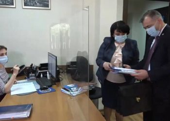 Партия «Развитие и объединение Молдовы» подала документы в ЦИК. Как выглядит список кандидатов | VIDEO