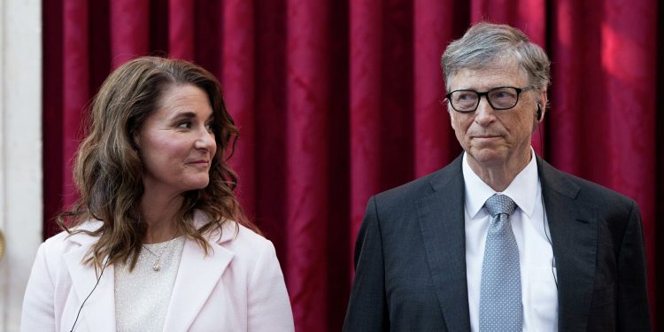 Стало известно, сколько получила жена Гейтса при разводе