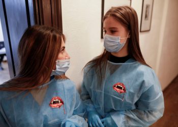 В замке Дракулы в Трансильвании открыли бесплатный пункт вакцинации