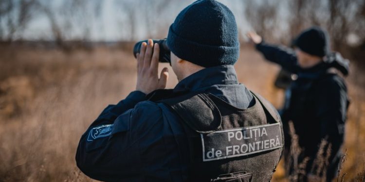 Молдаванин пытался, переплыв Прут, попасть во Францию