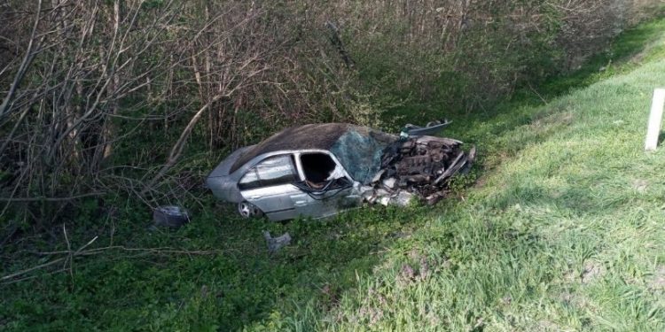 Двое пострадавших в аварии а Шолданештах