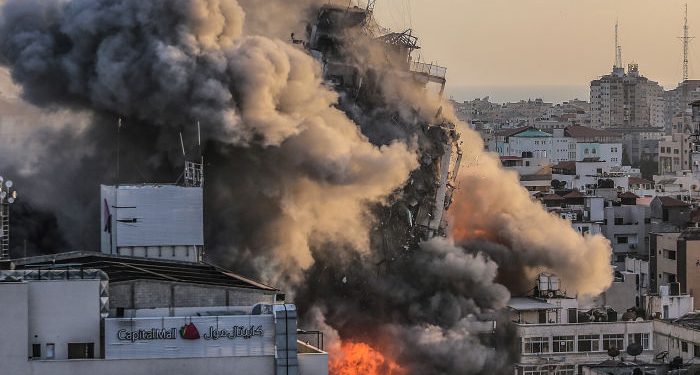 Израиль нанёс удары по объектам ХАМАС в ответ на ракетный обстрел