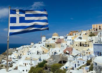 Греция открыла границы для туристов