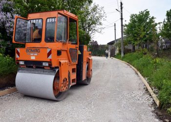 В Оргееве усилиями команды Партии «ШОР» продолжаются работы по капитальному ремонту дорог | VIDEO