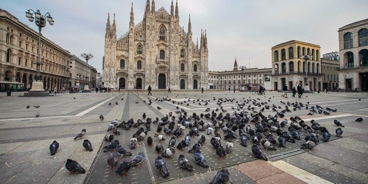Италия ослабляет коронавирусные ограничения