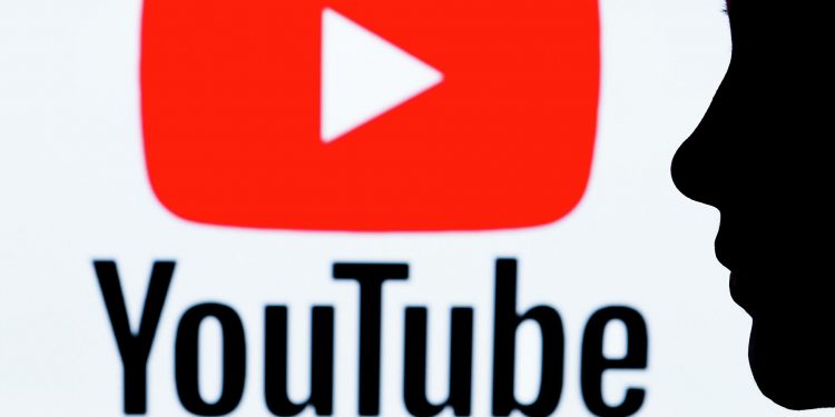 YouTube введет налоги для блогеров и начнет вставлять рекламу во все видео
