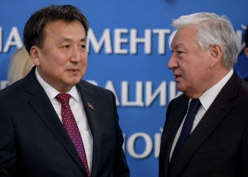 В Киргизии арестовали брата бывшего президента Жээнбекова