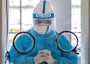 В ВОЗ подсчитали количество COVID-смертей среди медиков