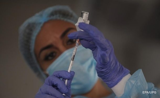 Израиль готов вакцинировать детей и подростков