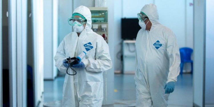 COVID-19: Cinci decese și alte 102 cazuri noi au fost înregistrate