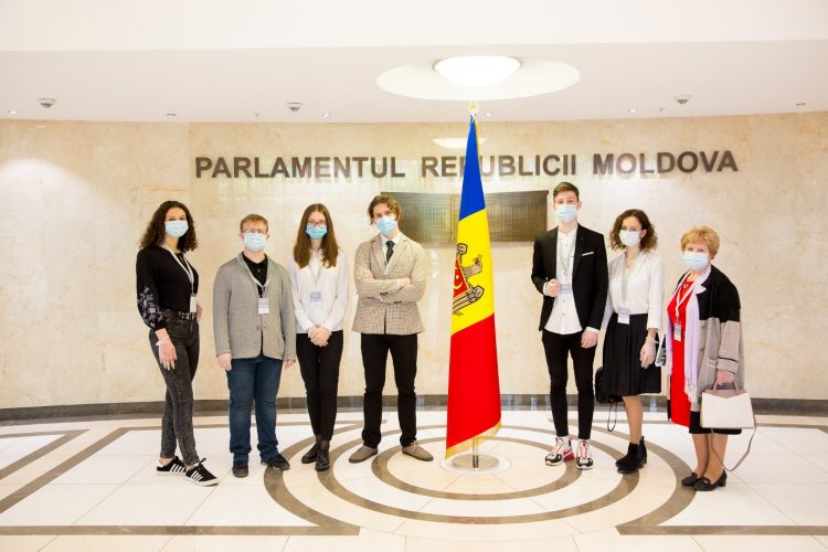 Marina Tauber: Îmi iubesc Patria și vreau ca fiecare dintre noi să lupte pentru viitorul țării noastre, oriunde ne-am afla | FOTO/VIDEO