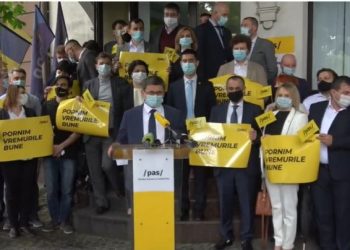 Foști deputați și consilieri ai Maiei Sandu: PAS și-a prezentat echipa cu care merge la alegerile anticipate din 11 iulie | VIDEO