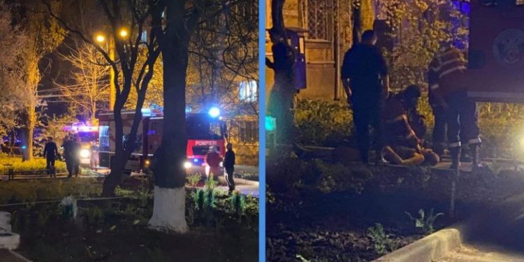 Incendiu în sectorul Telecentru. Un bărbat a decedat în drum spre Spital | VIDEO