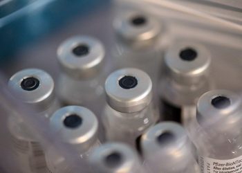 Бедные страны отказались покупать вакцины Pfizer