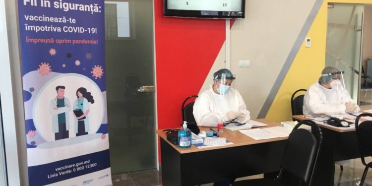 În capitală, numărul solicitărilor pentru vaccinare a crescut de circa trei ori