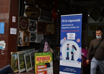 Câte persoane au primit serul în prima zi de la deschidere centrului de vaccinare pe teritoriul Pieței Centrale din Capitală | VIDEO