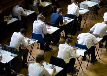 Ministerul Educației: Dacă situația epidemiologică se va agrava ar putea fi schimbată perioada susținerii BAC-ului