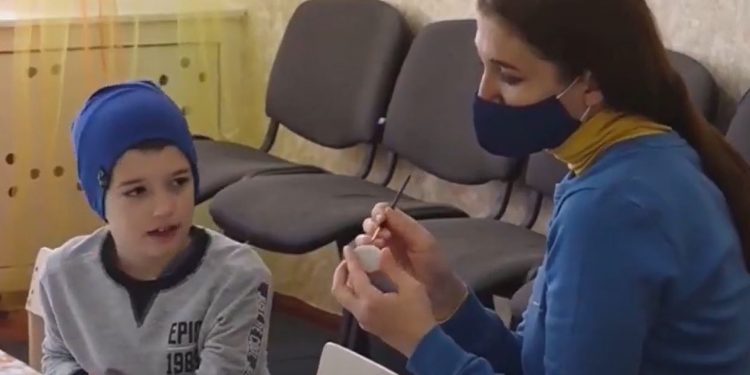 Au dreptul la o copilărie colorată și activă. O asociație din Bălți oferă suport copiilor cu autism | VIDEO