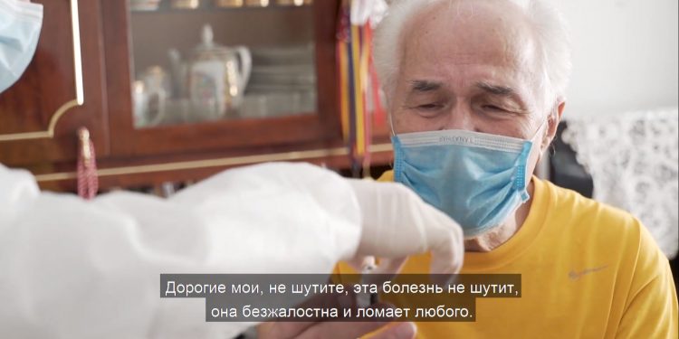 „Vaccinurile sunt făcute de savanți și trebuie să avem încredere în ei”. Eugen Doga s-a imunizat împotriva COVID-19 | VIDEO