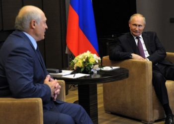 Rusia spune că va proteja Belarusul dacă UE va impune sancțiuni economice