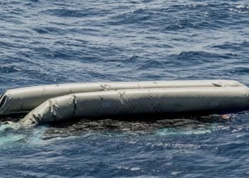 Copii morți au fost aduși de valuri pe plajele din Libia, după ce ar fi încercat să ajungă în Europa