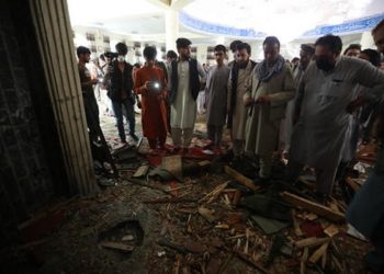 Afganistan: Cel puţin 12 morţi într-o explozie la o moschee