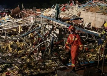 Cel puțin 10 morți și alte sute de răniți, după ce două tornade violente au lovit China