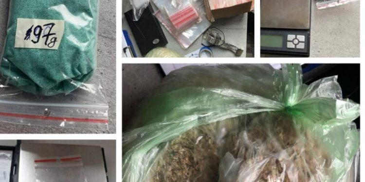 Trei tineri, reținuți în capitală, bănuiți că vindeau PVP prin Telegram. Aveau narcotice de 150.000 de lei | VIDEO