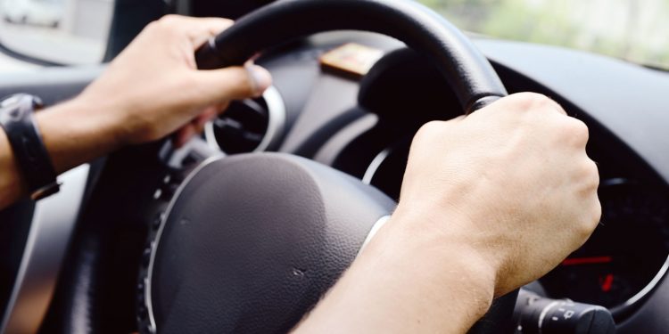 Мошенническая схема в Бельцах: Молодые люди угоняли авто вместо предлагаемого ремонта