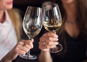 ВОЗ призвала женщин детородного возраста отказаться от алкоголя