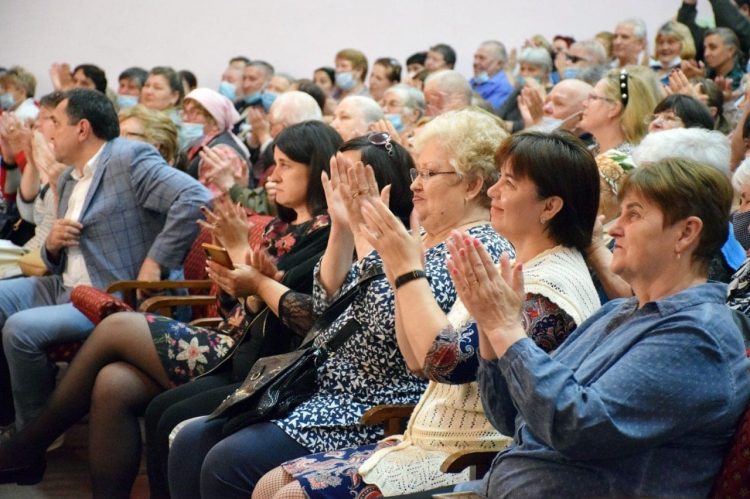 Ilan Șor, aplaudat în picioare la Orhei. Tauber: „Oamenii l-au delegat să preia funcția de premier” | FOTO/VIDEO